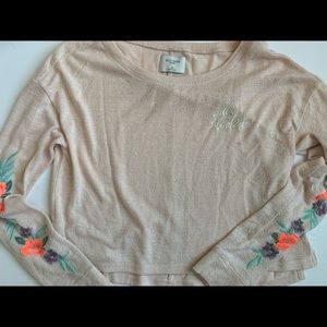 Gilly hicks long sleeve Top